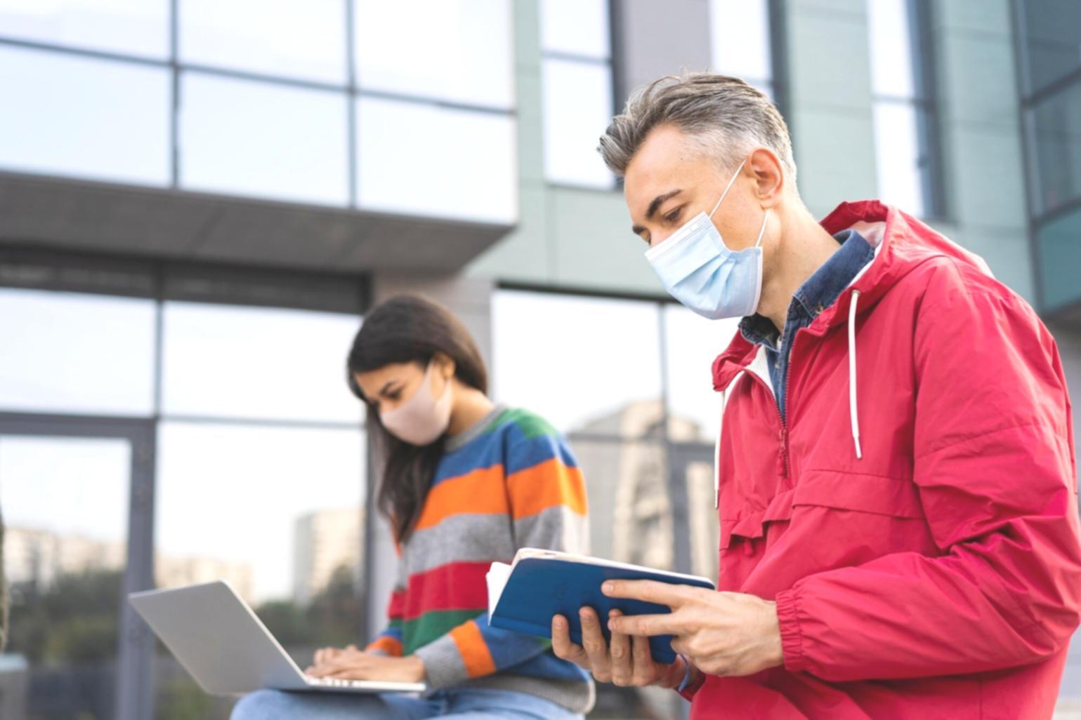 Процесс подготовки финансовой отчётности для клиентов в офисе Slyze Traxo